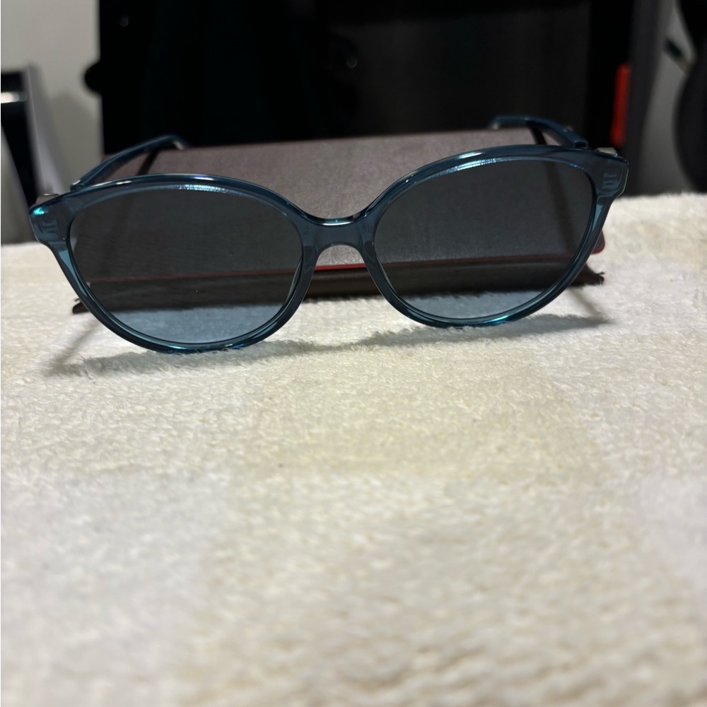 Authentic Blue Fendi Sunglasses 57mm - Picture 2 of 6